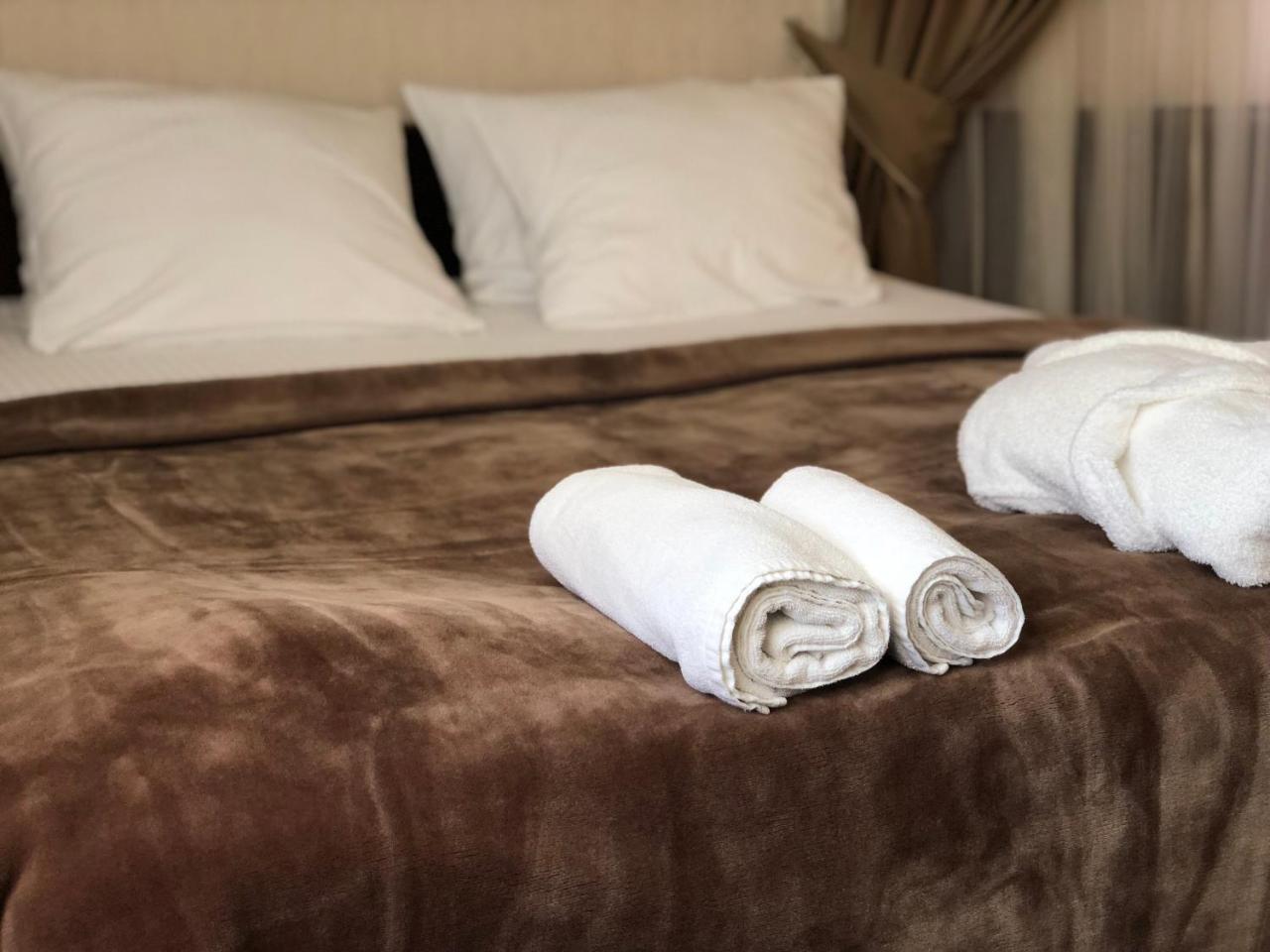 Hotel Dwor Choiny Kazimierówka エクステリア 写真